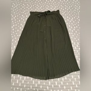 Zara Olive Green Pleated Maxi Skirt with Tie Waist
